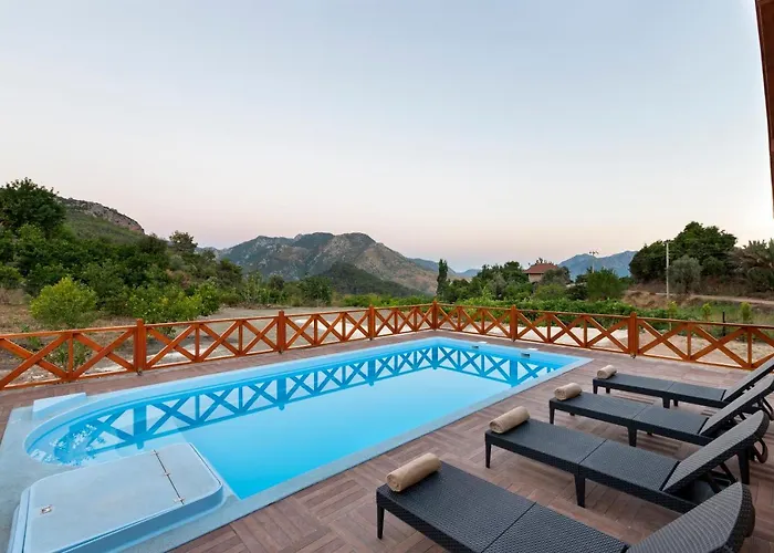 Olymposgarden Villa *